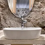 Canava In Santorini Emporio (Santorini)