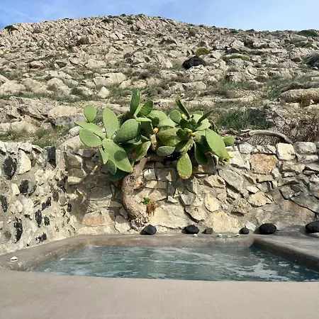 Canava In Santorini * Emporio (Santorini)