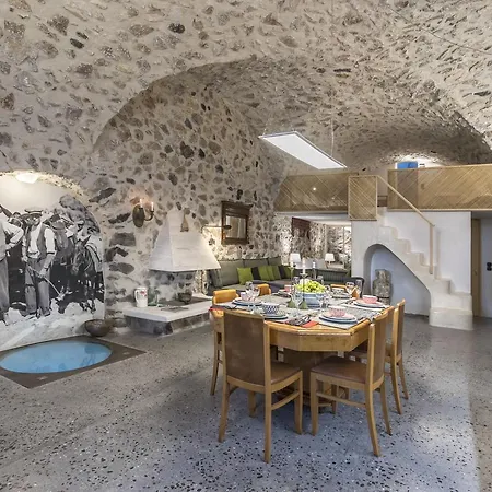 Canava In Santorini Villa Emborió