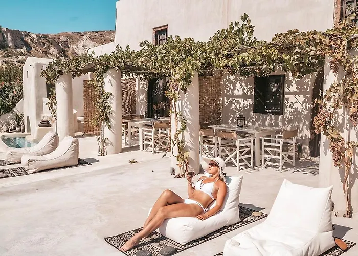 Canava In Santorini *