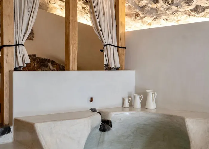 Canava In Santorini Villa