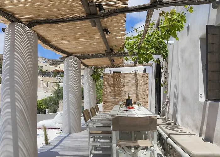 Canava In Santorini *