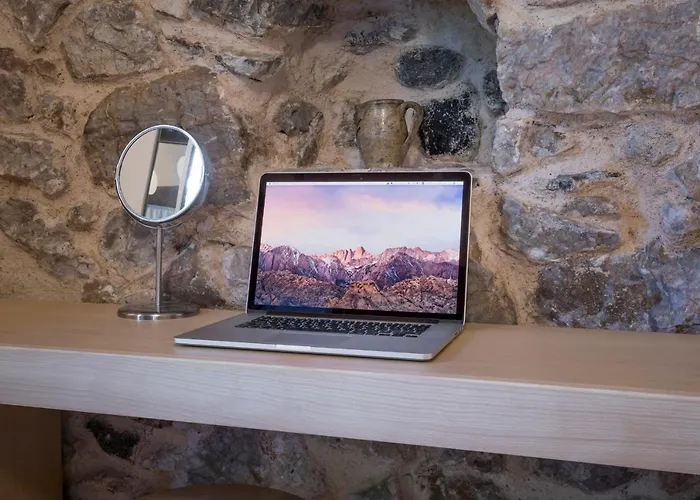 Canava In Santorini * Emporio (Santorini)