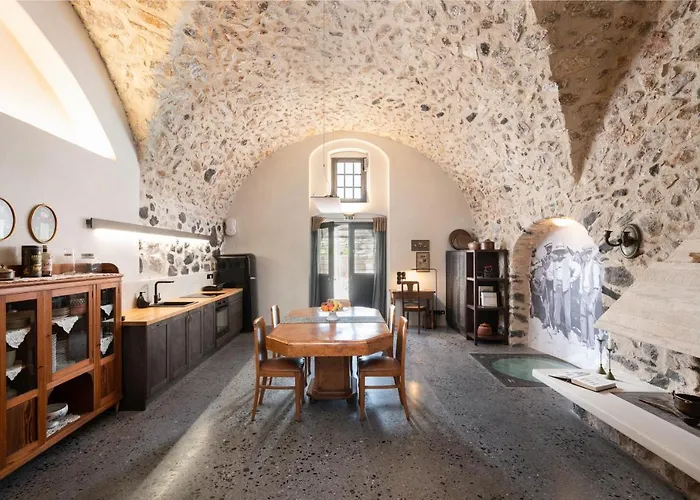 Villa Canava In Santorini Emporio (Santorini)