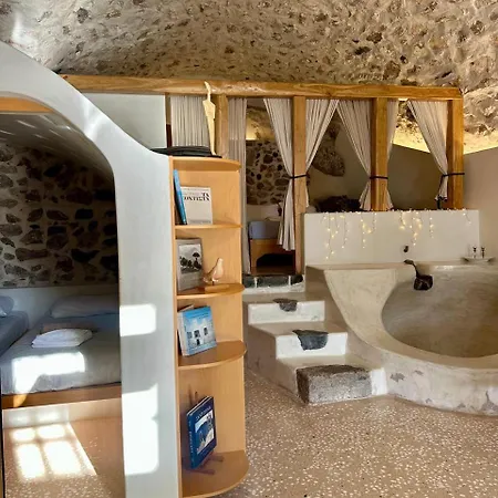 Villa Canava In Santorini