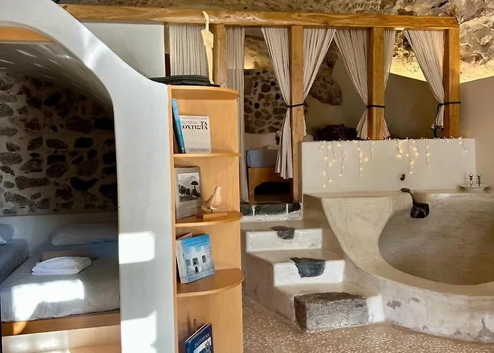 Villa Canava In Santorini