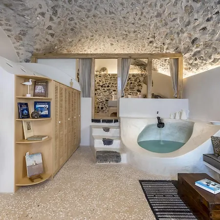 Canava In Santorini